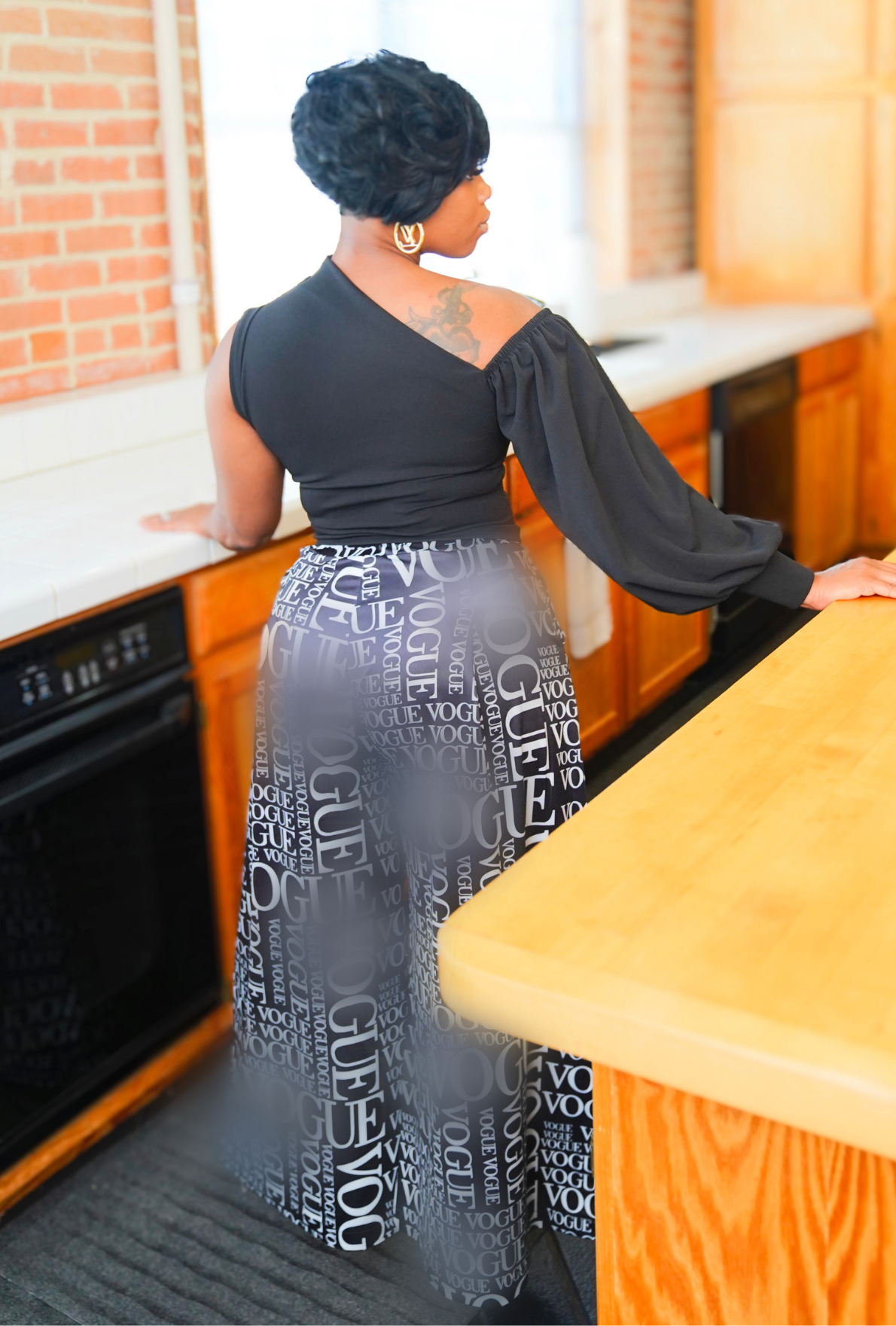Classy V Wide Leg Pants- (Color) Black
